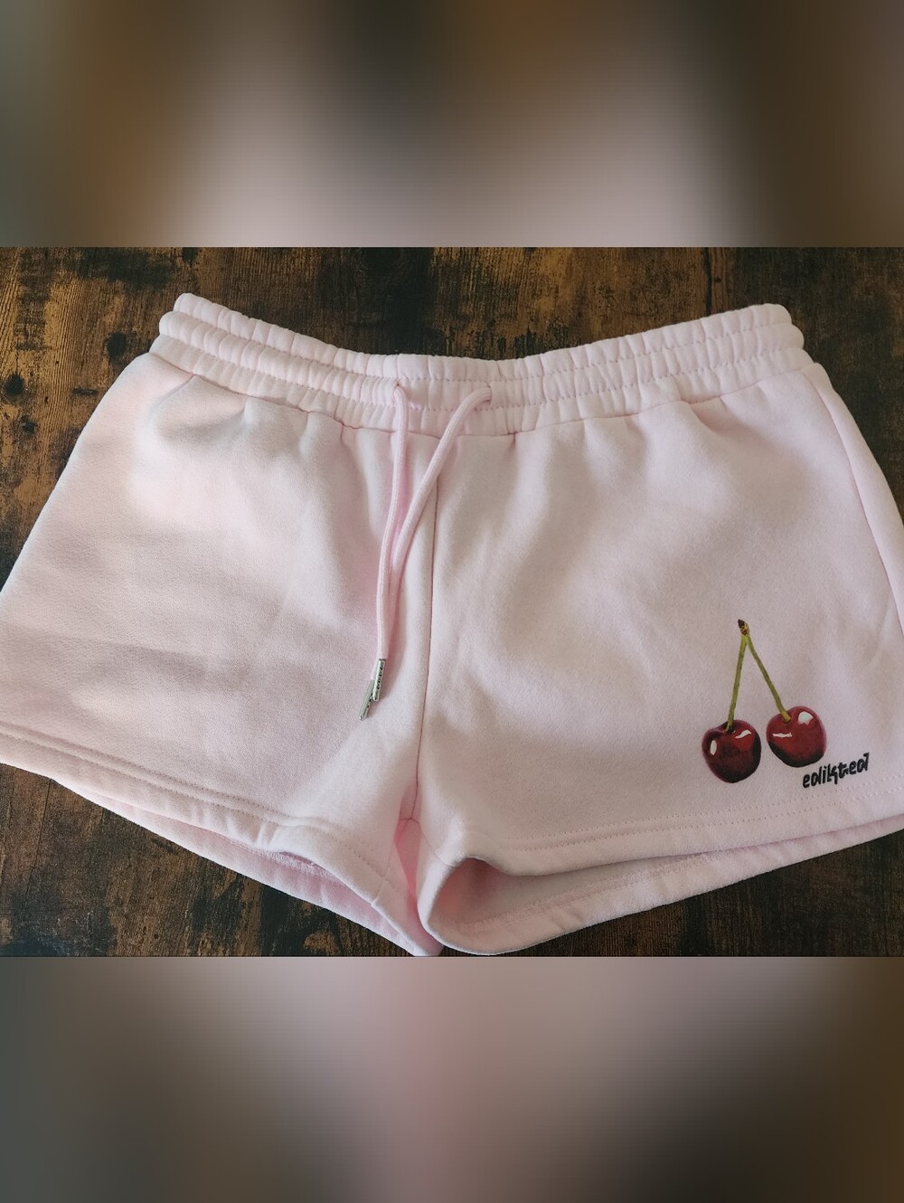 Edikted Sweatshorts Bubblegum Pink Size Medium